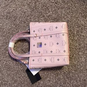 Mcm aren top zipper purse